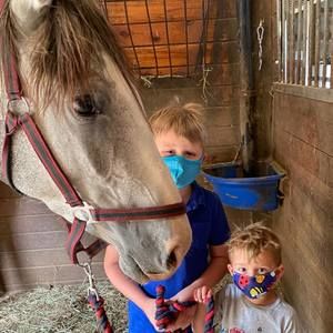 Meet your Posher, Monica